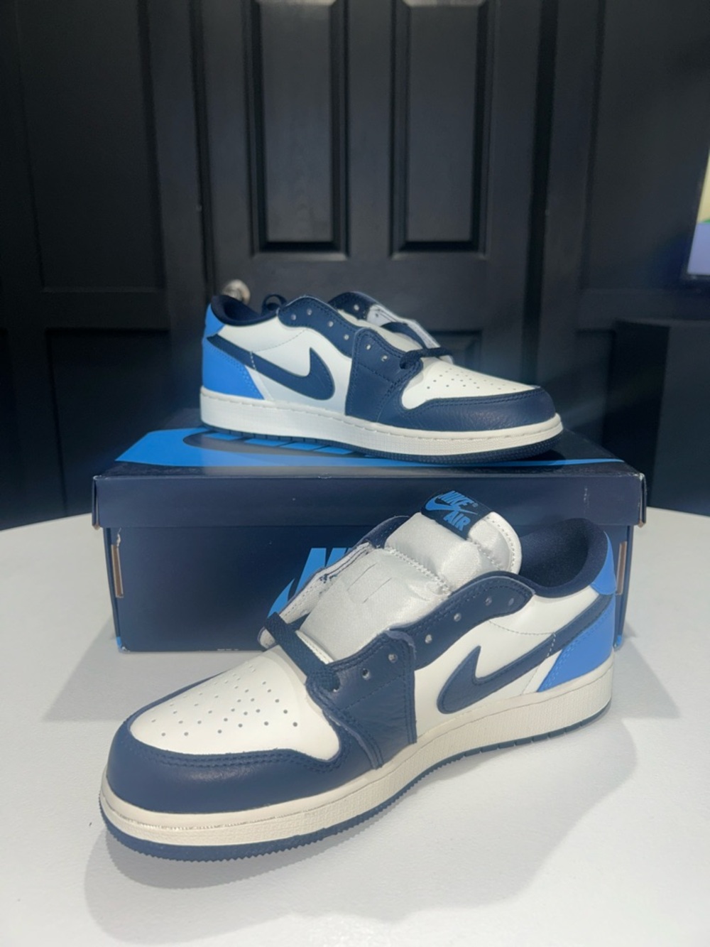 Jordan 1 Low OG GS “Obsidian UNC” Women’s Size 8 - Picture 2 of 12